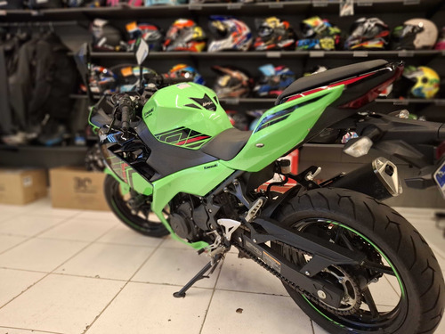 Kawazaki Ninja 400 2024 - Novinha
