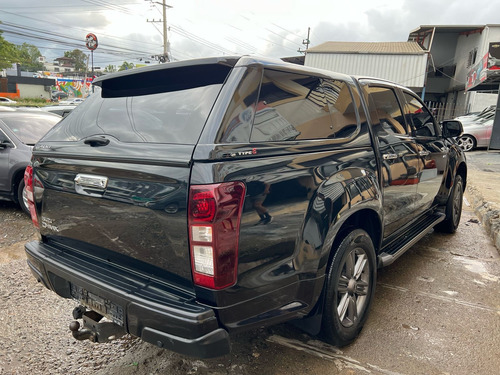Isuzu Dmax 2019 $40,000 Diesel Automática 4x4