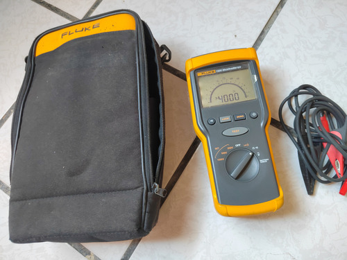 Fluke 1520 Megohmmeter (Usado)