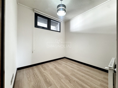Departamento En Venta De 4 Dorm. En Lo Barnechea