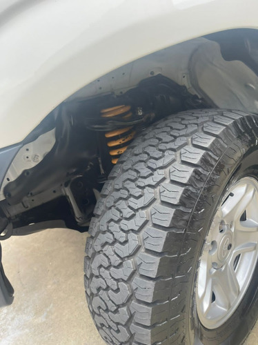 Imagen 9 de 13 de Toyota Meru Sincronico 4x4