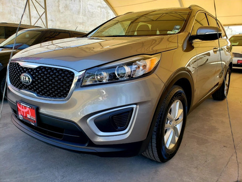 Imagen 1 de 8 de Kia Sorento Lx Ta 2018