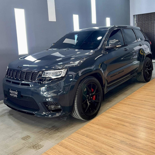Imagen 2 de 9 de Jeep Grand Cherokee 2018 6.4 Srt Atx 465hp At