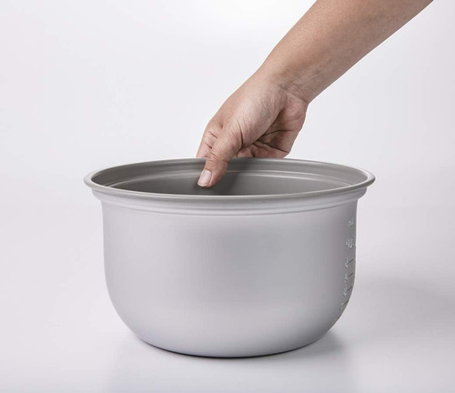 Panela Elétrica E Aquecedor De Arroz Zojirushi Ns-rpc10fj, 1
