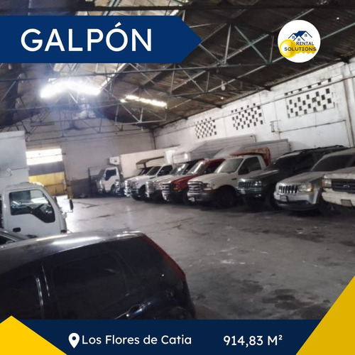 Galpón En Venta Ubicado En Zona Céntrica De Catia.