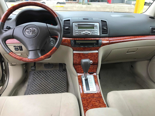 Imagen 6 de 10 de Toyota Premio 1.5 Automática