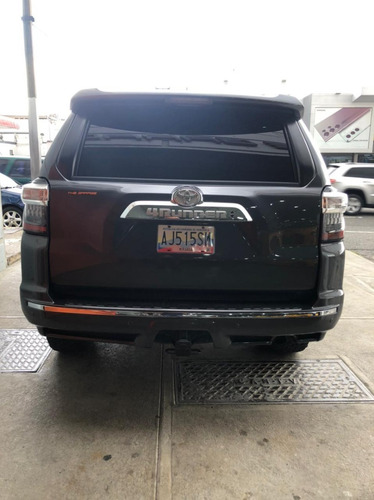 Imagen 3 de 6 de Toyota 4runner
