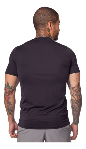 Camiseta Masculina Estilo Do Corpo Armyfit Preto