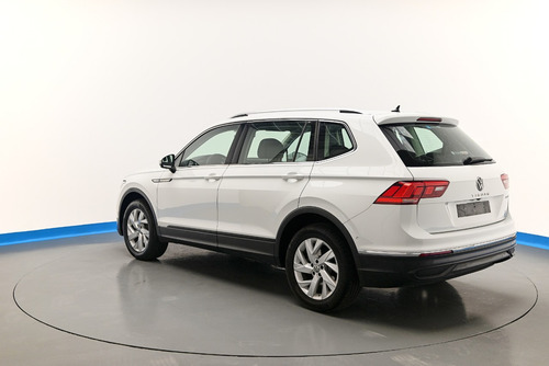 Volkswagen Tiguan 1.4 TFSI LIFE 7 PAX AT