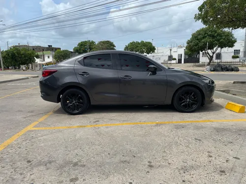 Mazda 2 Touring