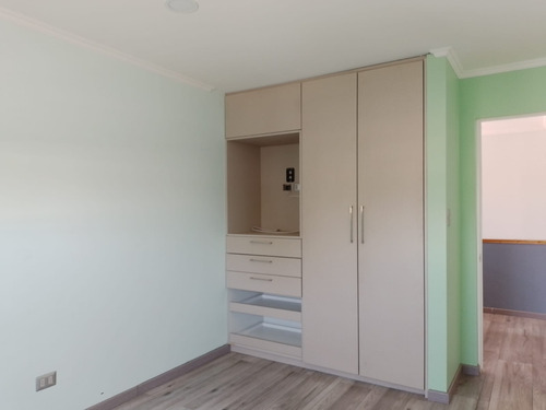 Vendo Casa La Cisterna 5d-4b-3e Y Piscina Y Quincho