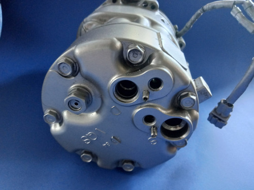 Compresor De Aire Acondicionado De Jetta A4 O Beetle Mtr2.0 (Usado)