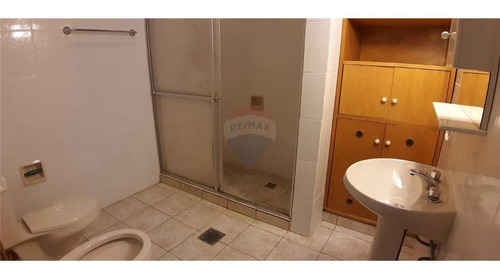 Imagen 12 de 14 de Vendo Lujosa Casa Con Piscina.