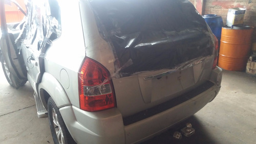 Imagem 4 de 20 de Sucata Hyundai Tucson 2.0 16v Somente Para Venda De Peças