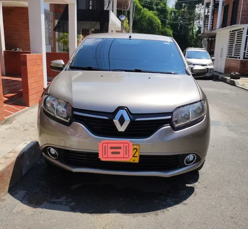 Renault Logan PRIVILEGE / INTENS MT 1600CC AA 16V 2AB ABS