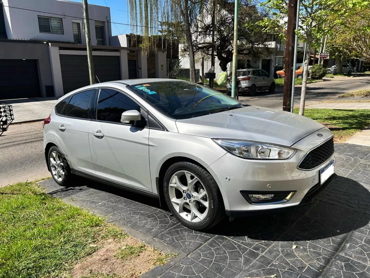 Ford Focus Iii 2.0 Se Plus At 6