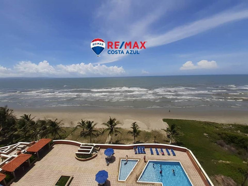 Imagen 10 de 12 de Se Vende Amplio Apartamento, Con Vista Al Mar, Planta Electrica Total, En Tucacas, Edificio Marian Suites