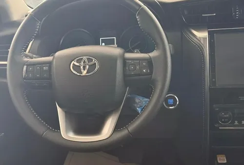 Toyota Fortuner 2.7 Srv At