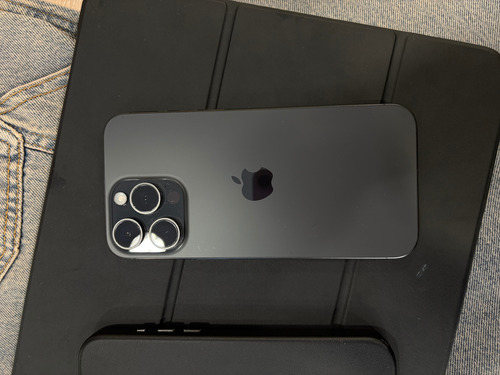 Iphone 15 Pro Max 256gb - Black Titanio Negro (Usado)