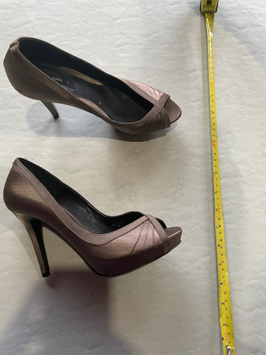 Zapatos De Mujer Zara Taco Talle 37/38 Modelo A Elección (Usado)