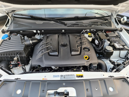 Imagen 14 de 14 de Volkswagen Amarok V6 Highline