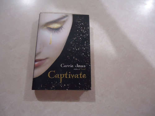 Captivate Autora: Carrie Jones / Libro En Inglés