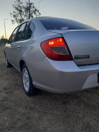 Renault Symbol 1.6 Connection