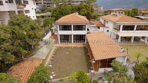 Casa En Venta Colinas De Bello Monte Caracas 24-15379 Mr.