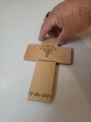 Recuerdo Pack De 10 Tabla Para Comunión En Forma De Cruz
