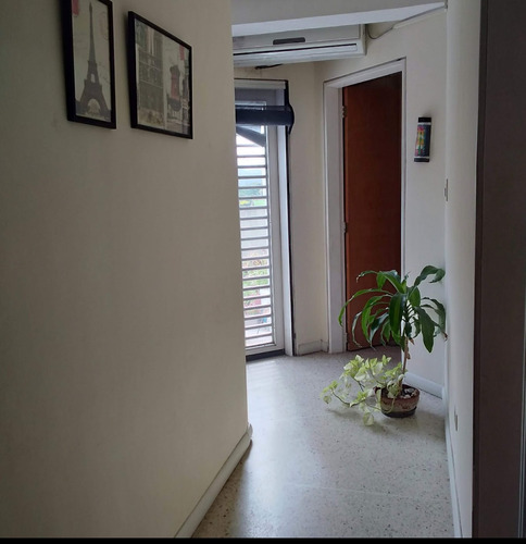 Imagen 3 de 10 de Apartamento En Colinas De Valle Arriba, Guatire