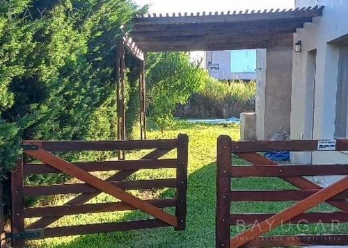 Venta- Casa En Barrio Marinas Del Pilar (acepta Propiedad Caba Parte De Pago)- Pilar