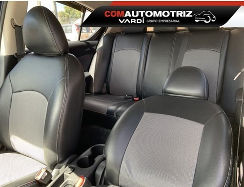 Nissan Versa Advance Id 39231 Modelo 2020