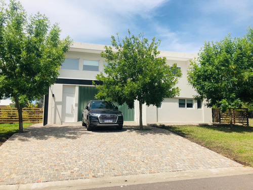 Casa  En Alquiler En La Reserva Cardales, Campana, G.b.a. Zona Norte