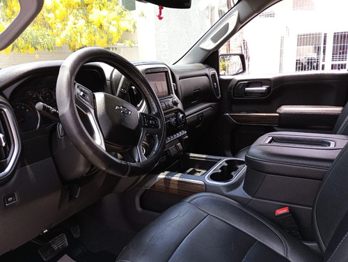 Chevrolet Cheyenne 6.2 2500 Doble Cab High Country 4x4 At