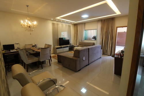 Imagem 1 de 10 de Casa - Jardim Itália - 3 Quartos - 1 Suíte - 365.000,00 - 171