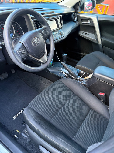 Toyota RAV4 2.5 Xle L4/ At