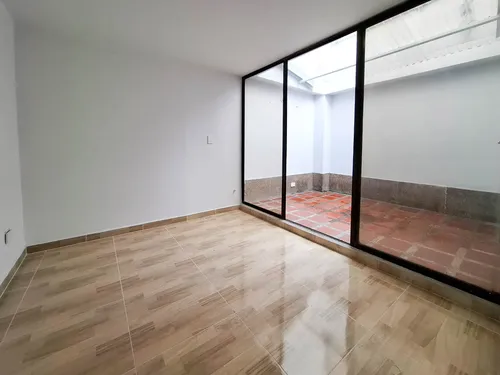 Apartamento Para Arriendo Libre De Servicios En Laureles