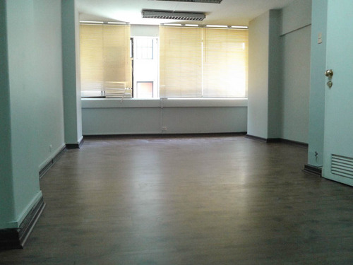 Venta Oficina 2hab 1ba Santiago