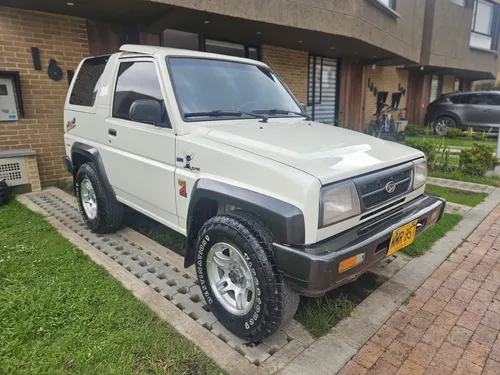 Daihatsu Feroza 1.6 F300