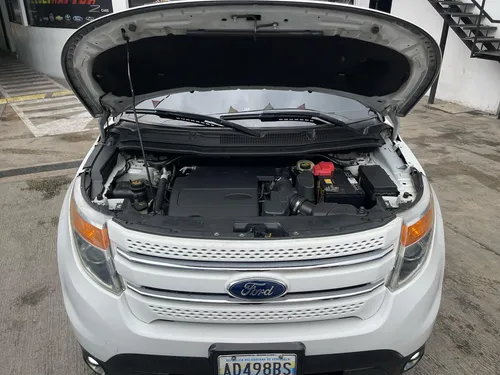 Ford Explorer Xlt Año 2013