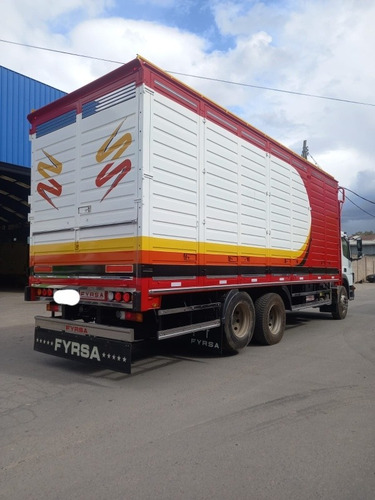 Imagen 16 de 16 de Mercedes Benz Atego 2426