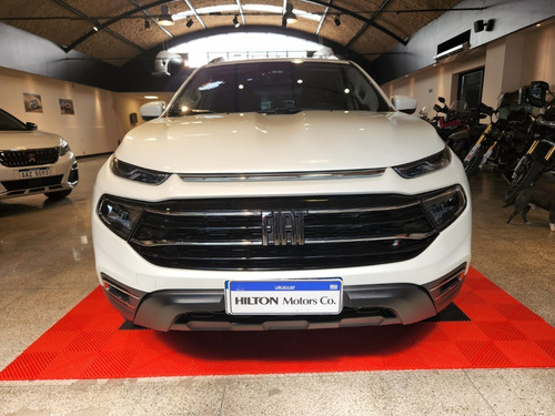 Imagen 2 de 16 de Fiat Toro 2.0 Diesel 4x4 Descuenta Iva Hilton Motors Co