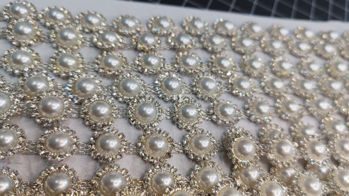 Aplicacion De Strass Con Perlas Tira De 4.5mts X 10mm