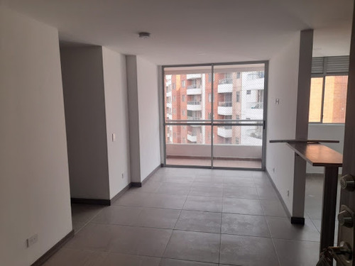 Apartamento En Arriendo Viviendas Del Sur 473-10563