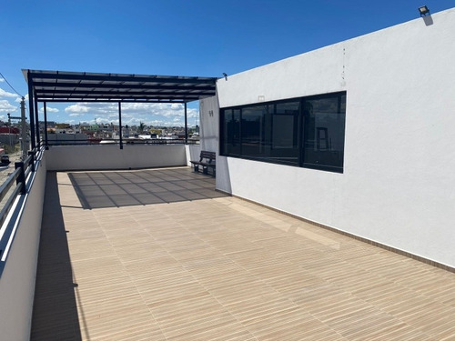 Imagen 14 de 14 de Venta,casa Grande De 6 Recamaras Y 4.5 Baños Con Jardín 40m2