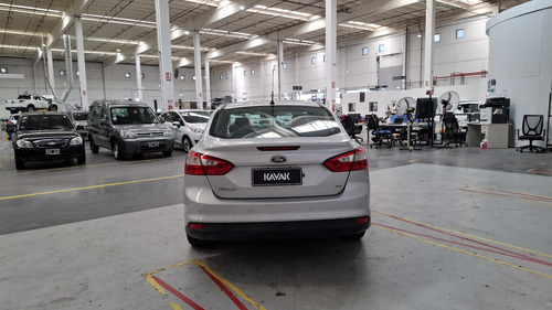 Ford Focus III 2.0 SE PLUS