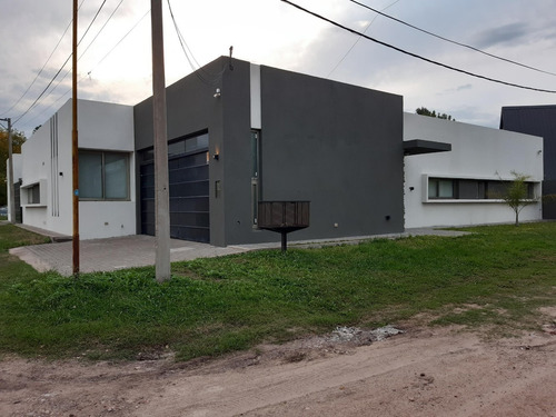 Imagen 6 de 8 de Vendo/permuto Por Dto Capital Federal