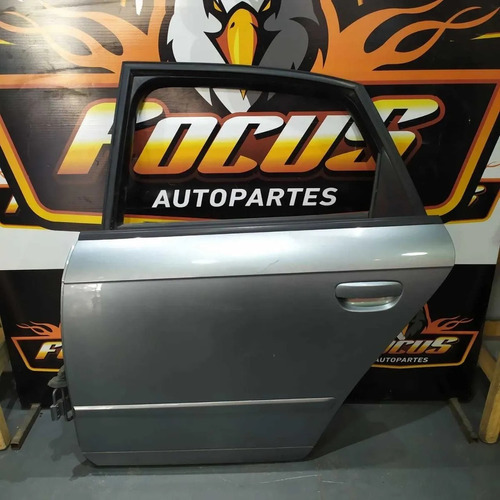 Puerta Trasera Izquierda Audi A4 Linea Vieja Excelente