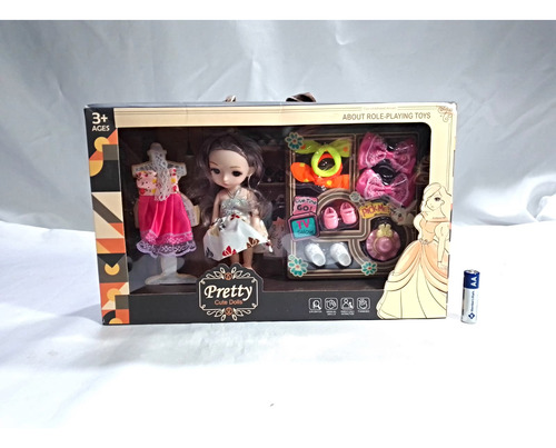 Muñeca Pretty Cute Dolls Con Accesorios Y Cambio De Ropa