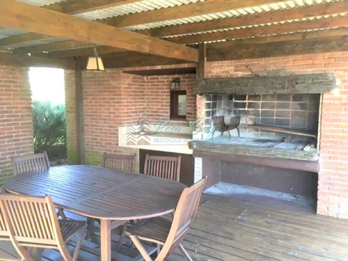Imagen 17 de 23 de Casa A La Venta En El Chorro.